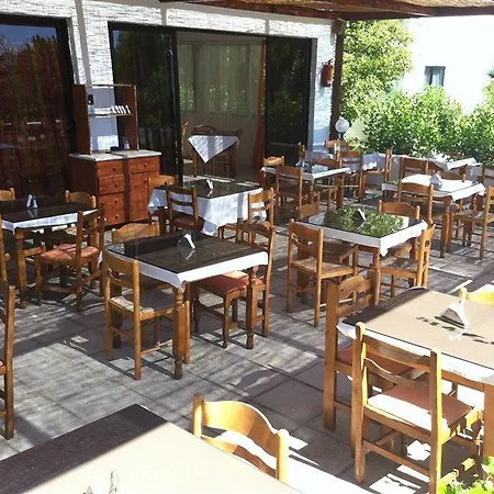Kabanari Bay Hotel 2*