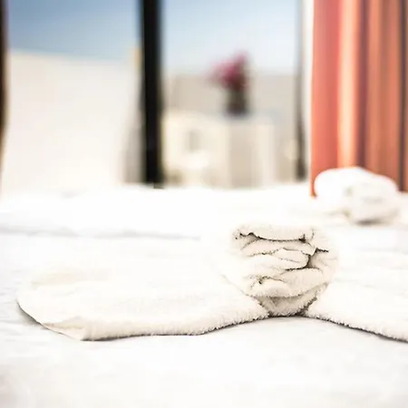 Kabanari Bay Hotel 2*